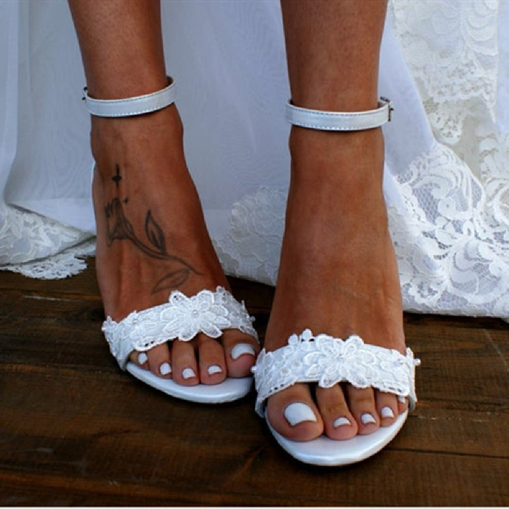 Large size high heel white bridal shoes women's chunky heel lace satin middle heel ankle-strap sandals
