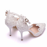 Delicate lace flower wedding shoes