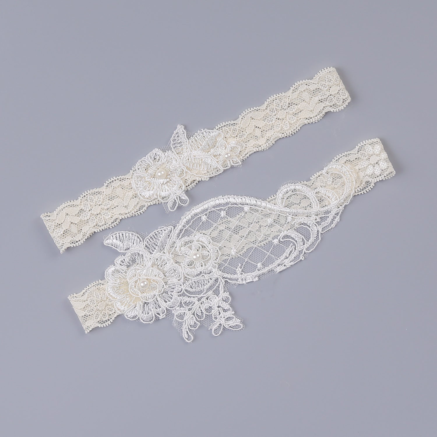 Handmade pearl bridal lace garter