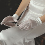 New bridal simple gloves (excluding butterfly ornament)